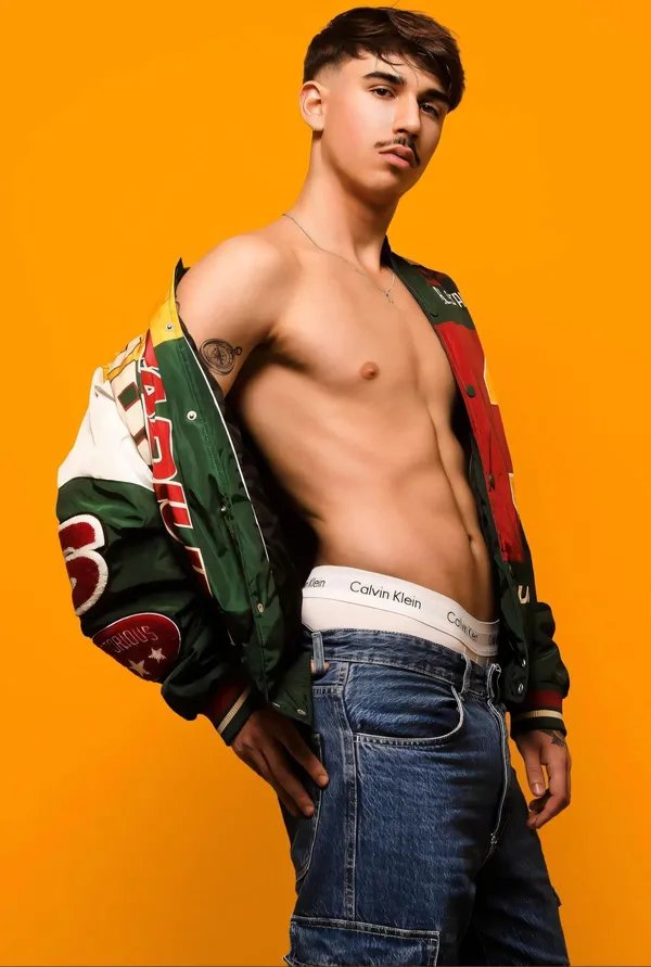 Hugo Algt's BabeWiki Profile