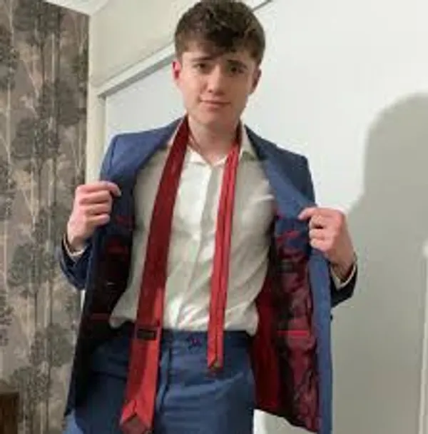 Hunter Woods's BabeWiki Profile