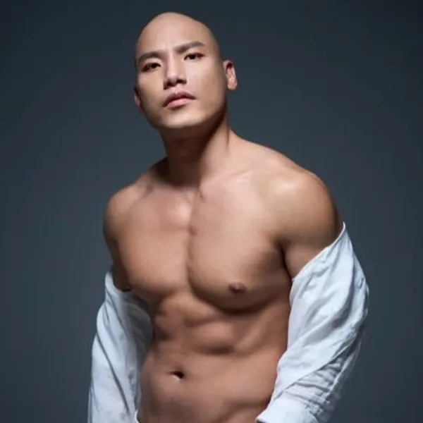 iam_sostrong's BabeWiki Profile