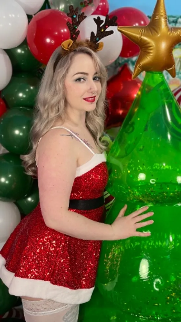 Inflatagirl's BabeWiki Profile