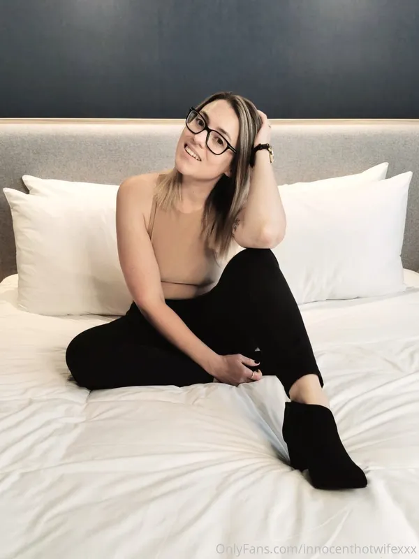 Innocent Hotwife's photo 9