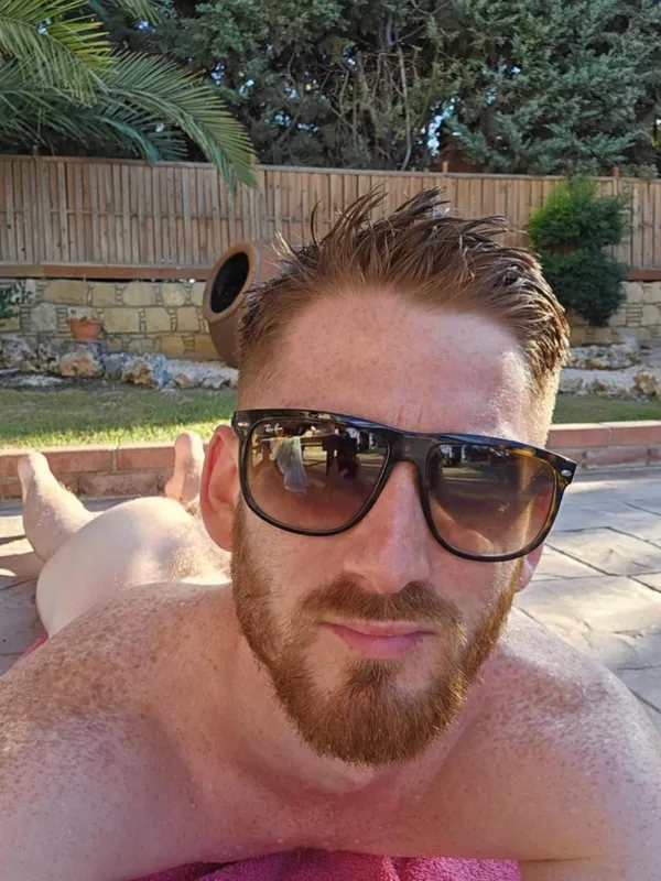 Innocent hubby's BabeWiki Profile