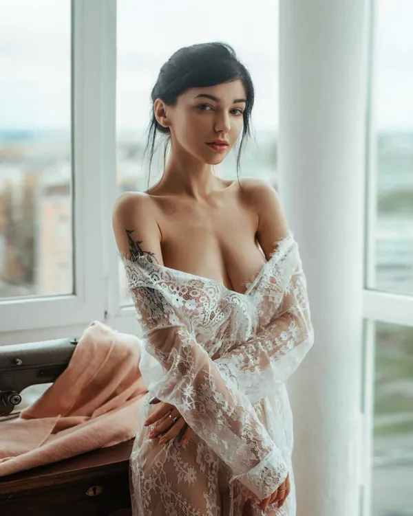 Irena Ortega's BabeWiki Profile