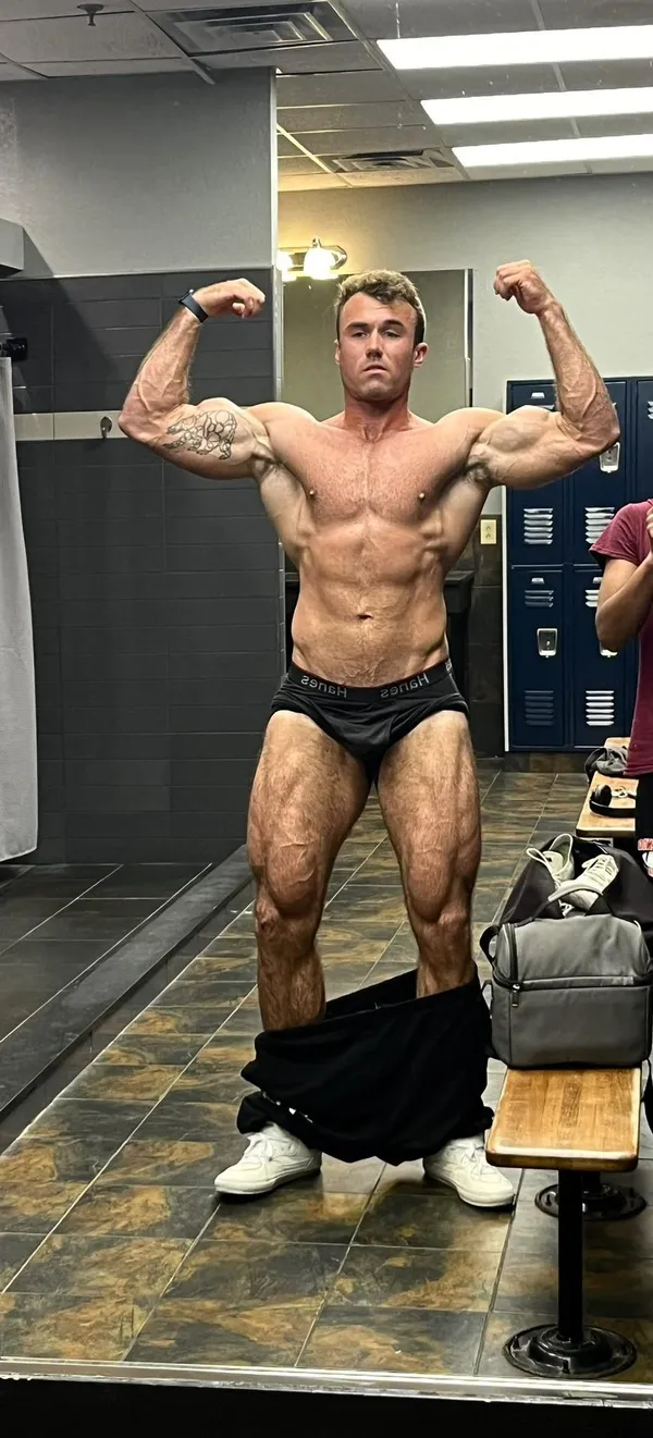 Isaac Strokes's BabeWiki Profile