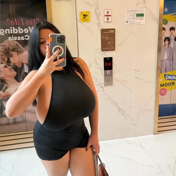 Itszoecutie's photo 6