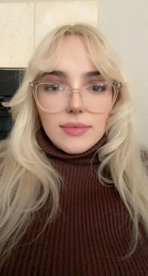 Ivy Grey's BabeWiki Profile