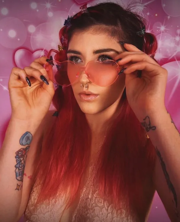 Ivy Rose Hale's BabeWiki Profile