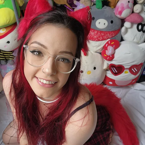 Ivy Rose's BabeWiki Profile