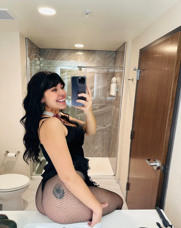 J0ivy's BabeWiki Profile