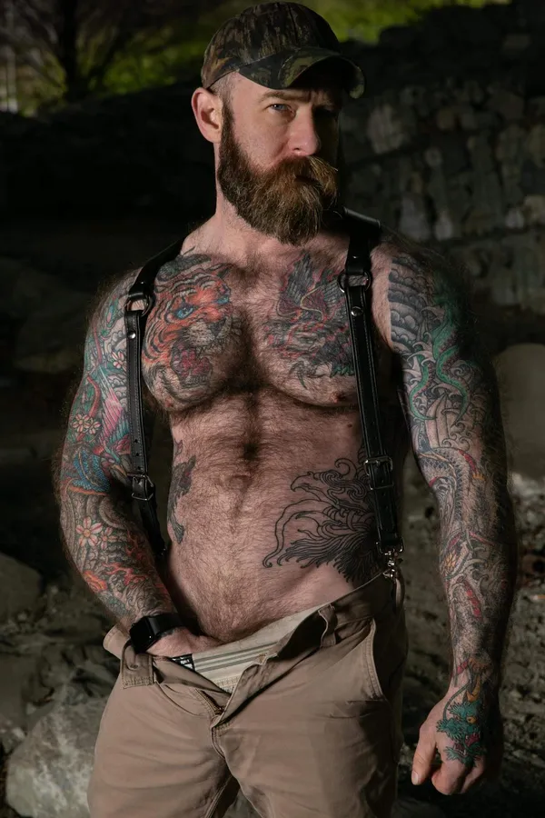 Jack Dixon's BabeWiki Profile