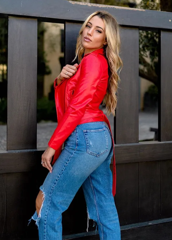 Jadelyn Breier's photo 7