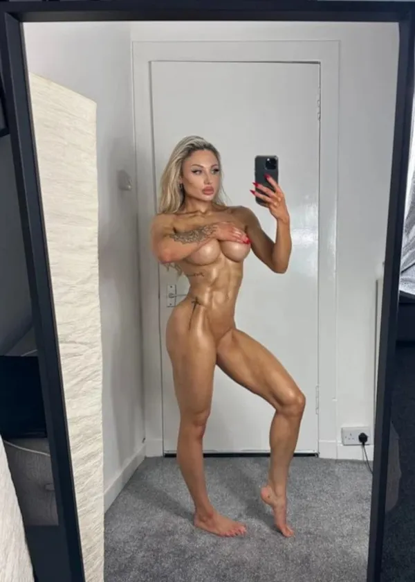 Jana Rebelle's BabeWiki Profile