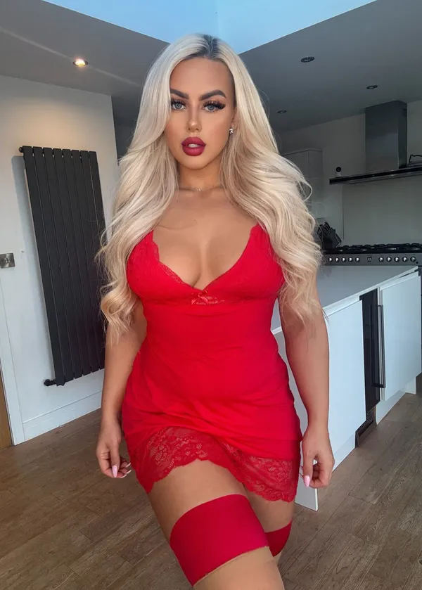 Jasmine_M's BabeWiki Profile