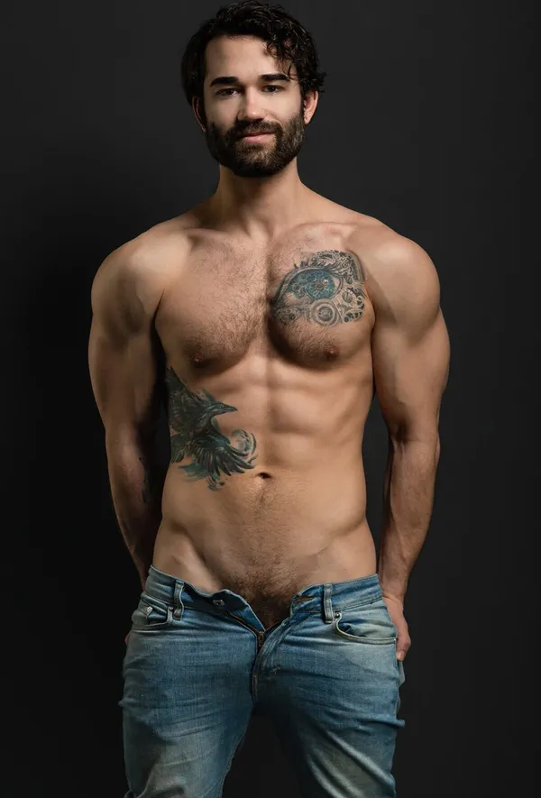 Jaxon Valor's photo 4