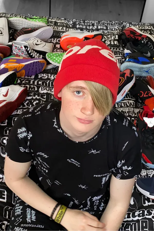 Jero's BabeWiki Profile