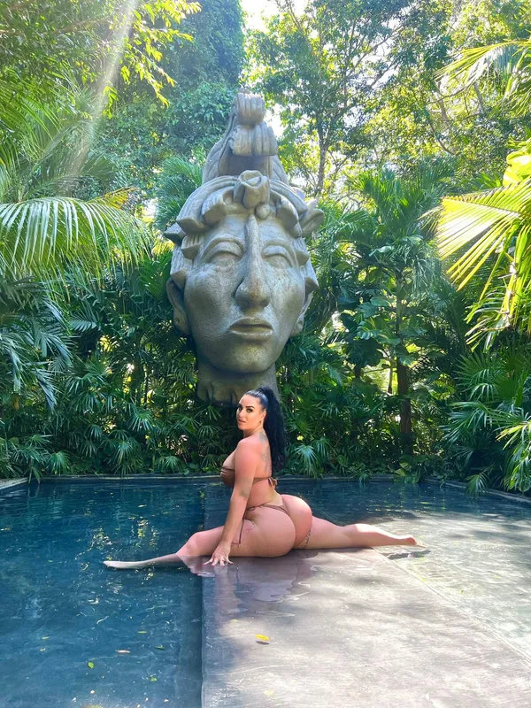 Jessithicc's photo 5