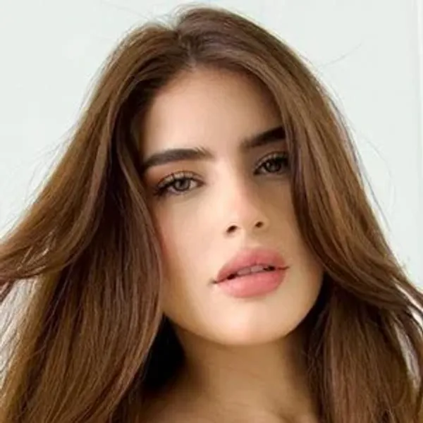 Jessy Ren's photo 10