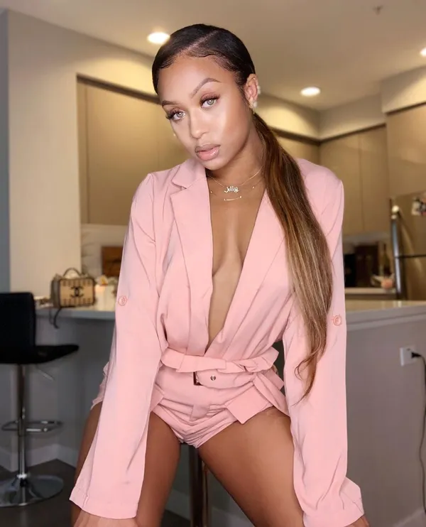 Jilly Anais's BabeWiki Profile