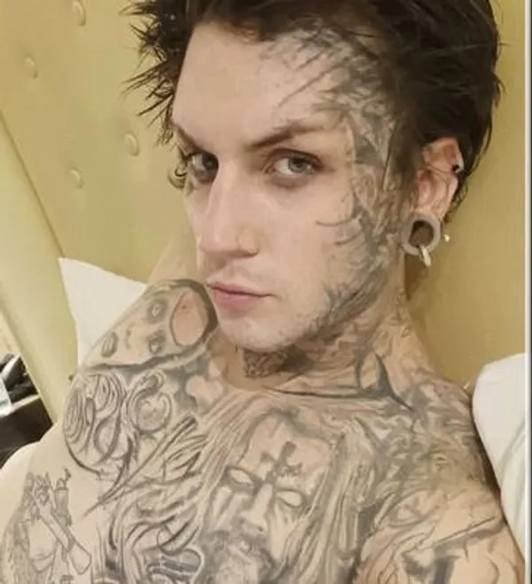 jnx973's BabeWiki Profile