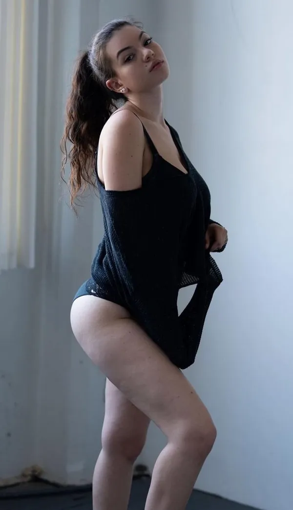 Joelle Rebecca's photo 3