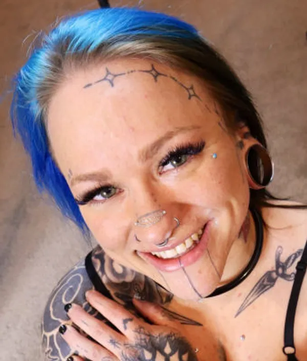 Jordain Sue's BabeWiki Profile