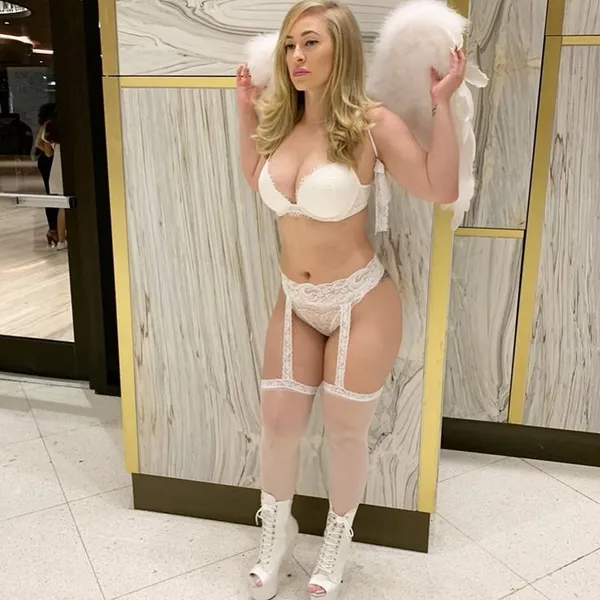 Jordan Rene's photo 3