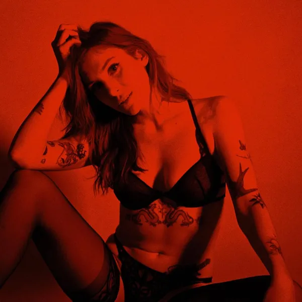 Josie Moon's photo 5
