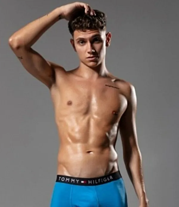 Julen Reyes's BabeWiki Profile