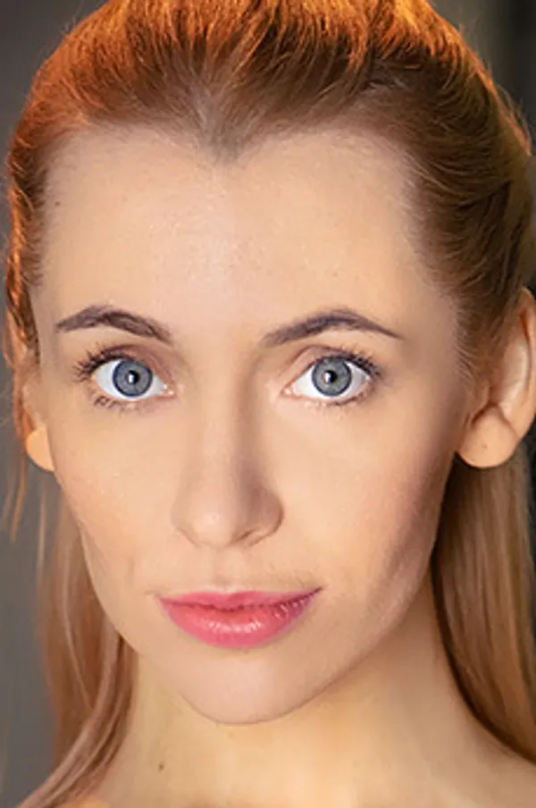 Julia Rain's photo 6