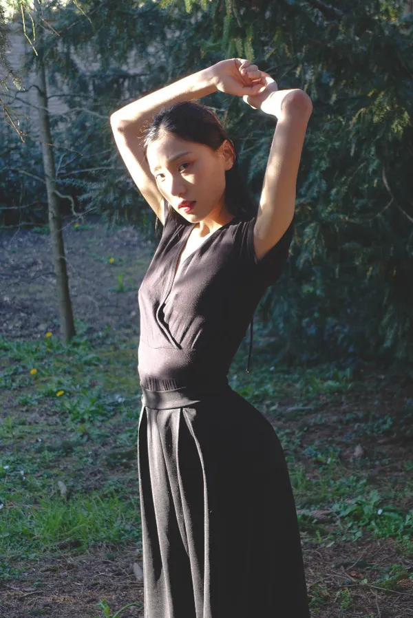 June Liu's BabeWiki Profile