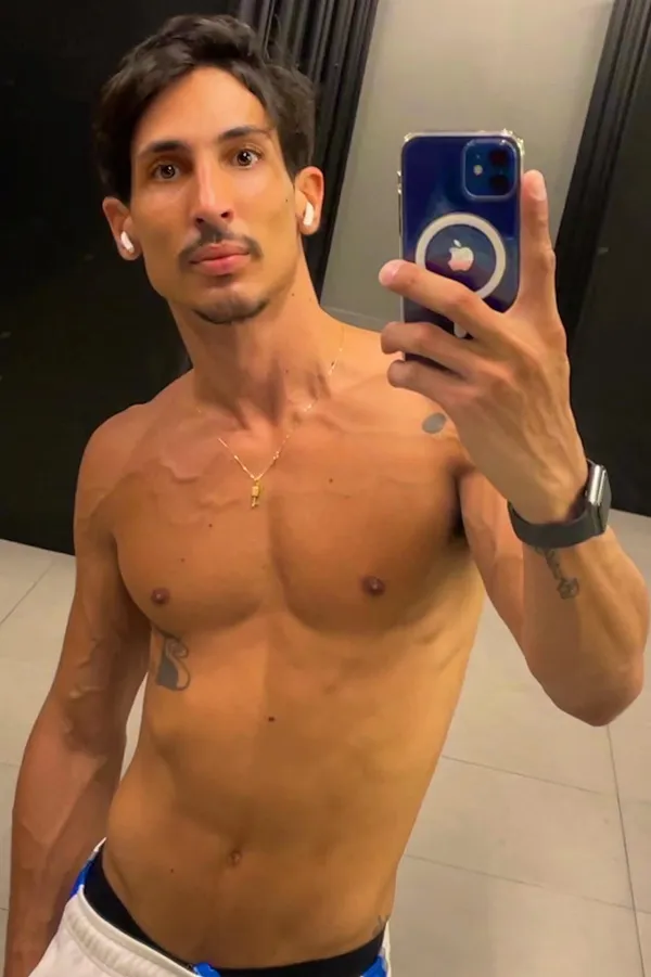 Junior Peixoto's BabeWiki Profile