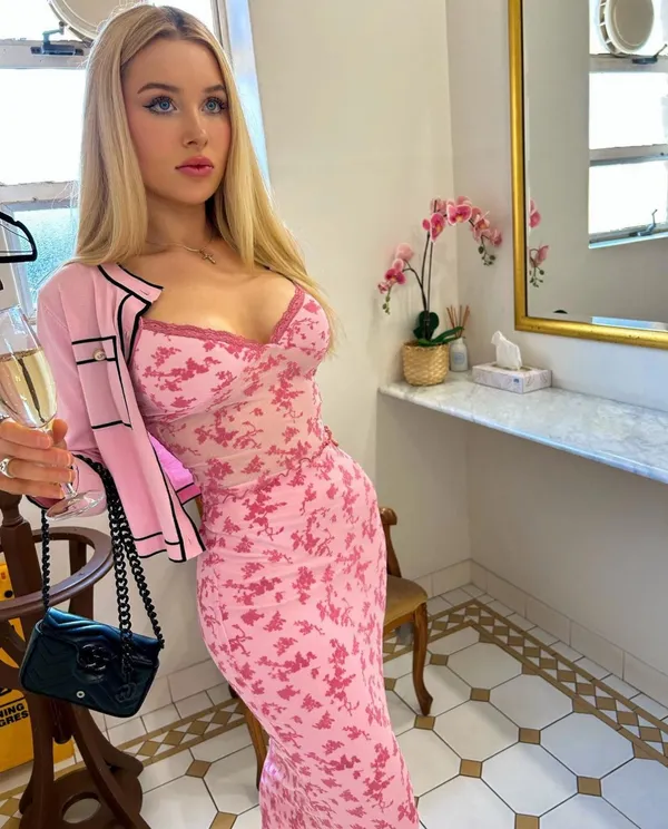 Kacey Baby's photo 5