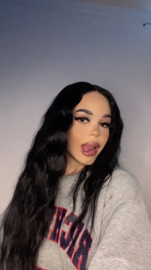 kaiasowett's BabeWiki Profile