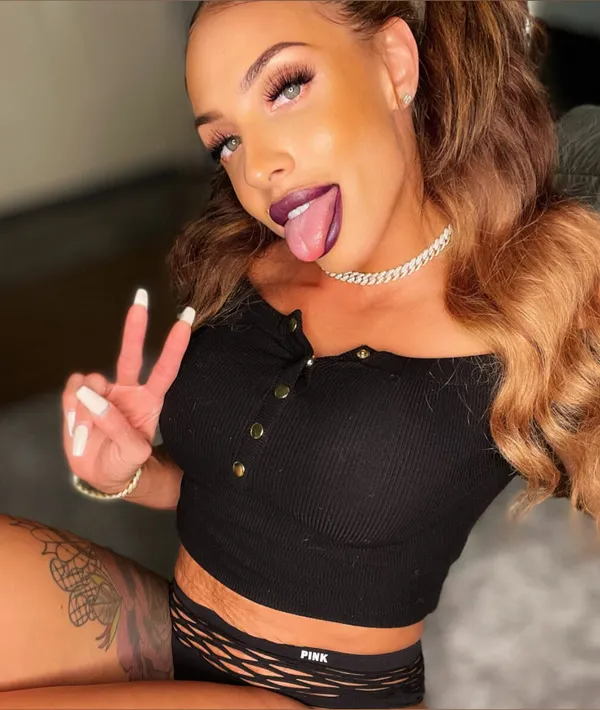 kajun.persuasion's BabeWiki Profile