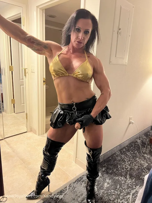 Kandy Legs's photo 4