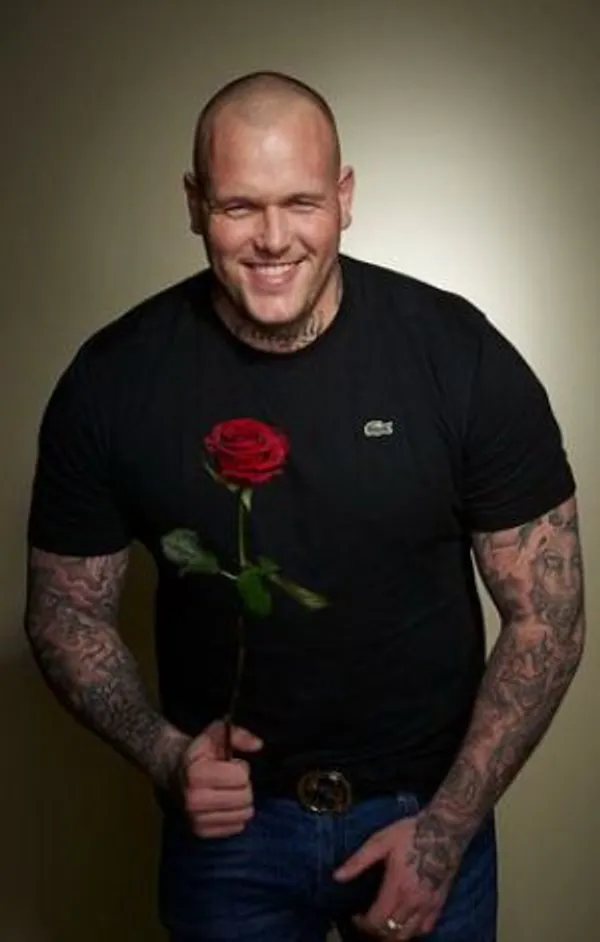 Kane Turna's BabeWiki Profile