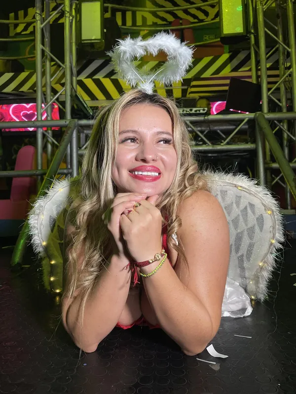 Karen Sleent's BabeWiki Profile