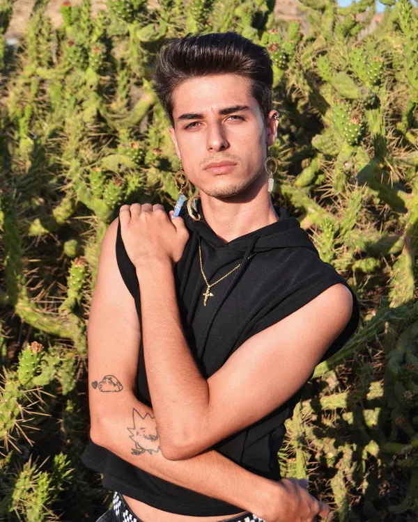 Karim Guazirof's BabeWiki Profile