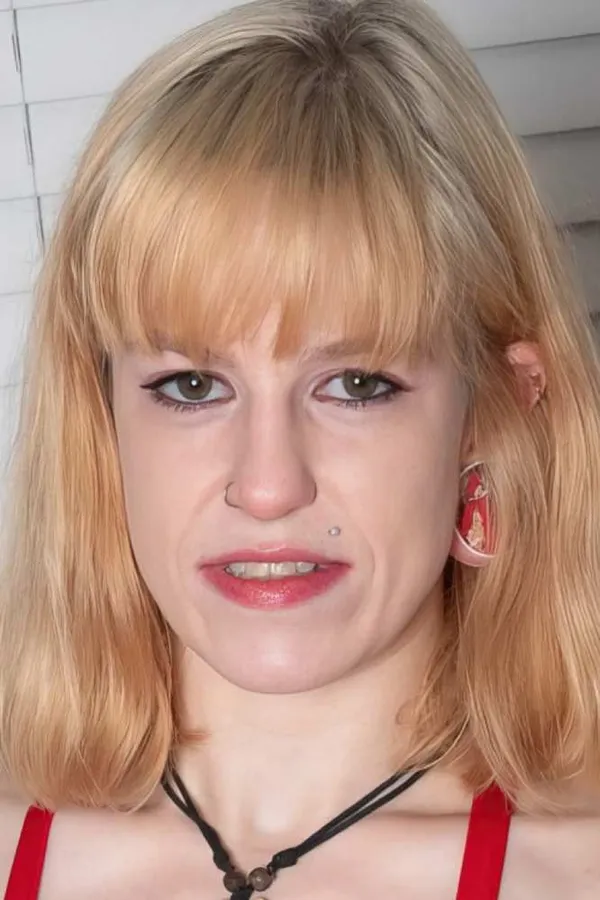 Karlee Paige's BabeWiki Profile