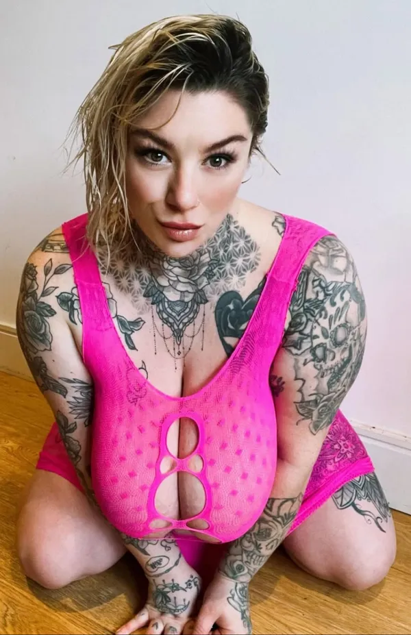 Katie Summer's photo 5