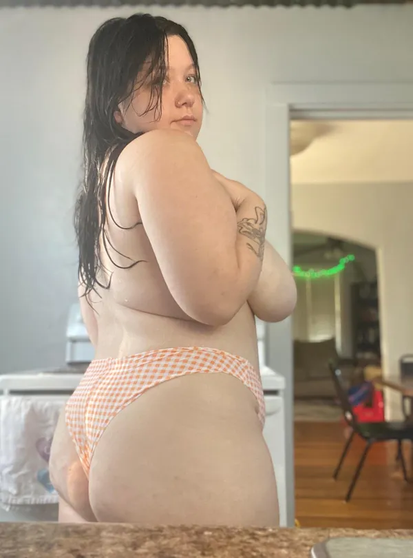 Katiebaaby18's photo 5