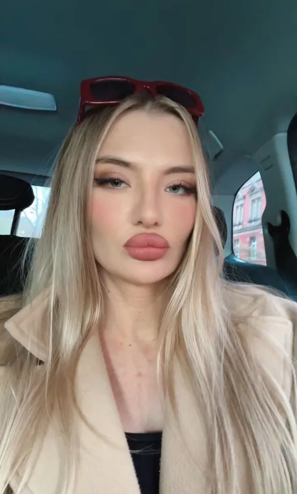 Katya Evill's photo 6