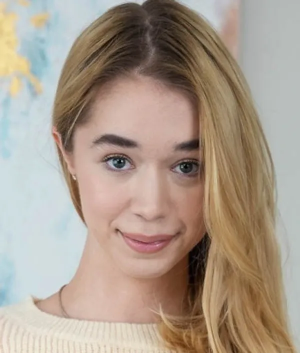 Keira Heart's photo 10