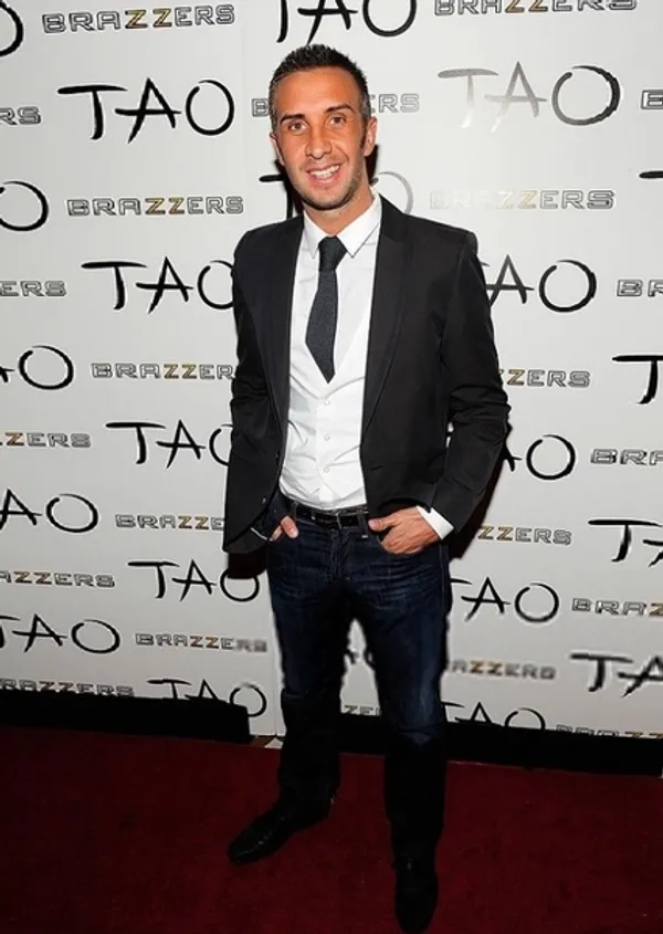 Keiran Lee's photo 4