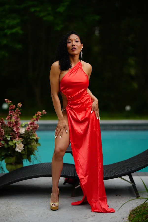 Kellie Shin's BabeWiki Profile