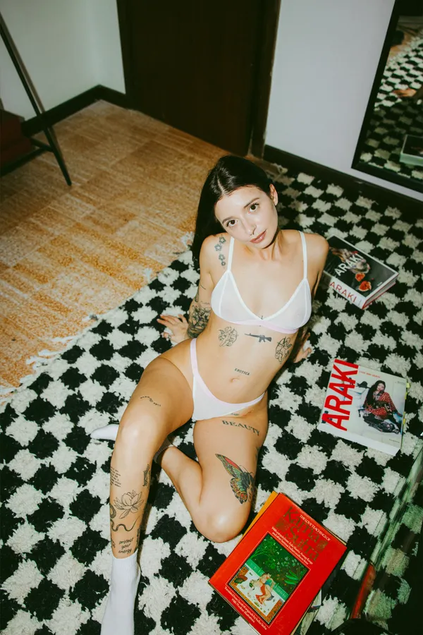 Kells Beans's BabeWiki Profile