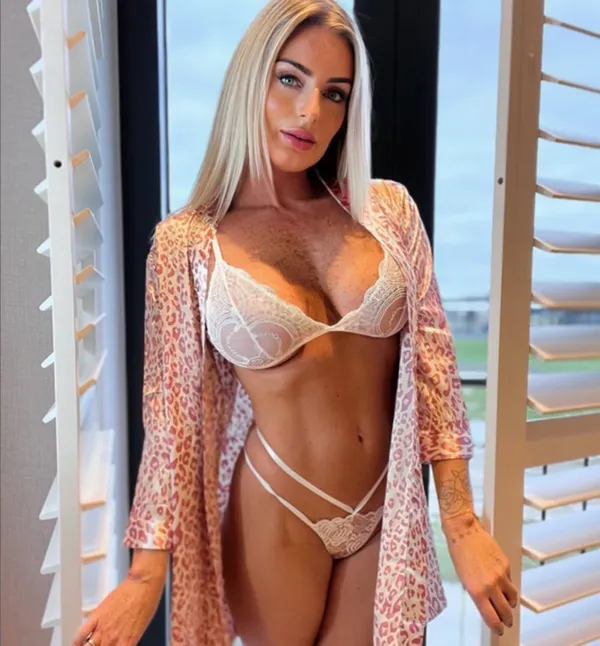 Kelly Betzold's photo 6