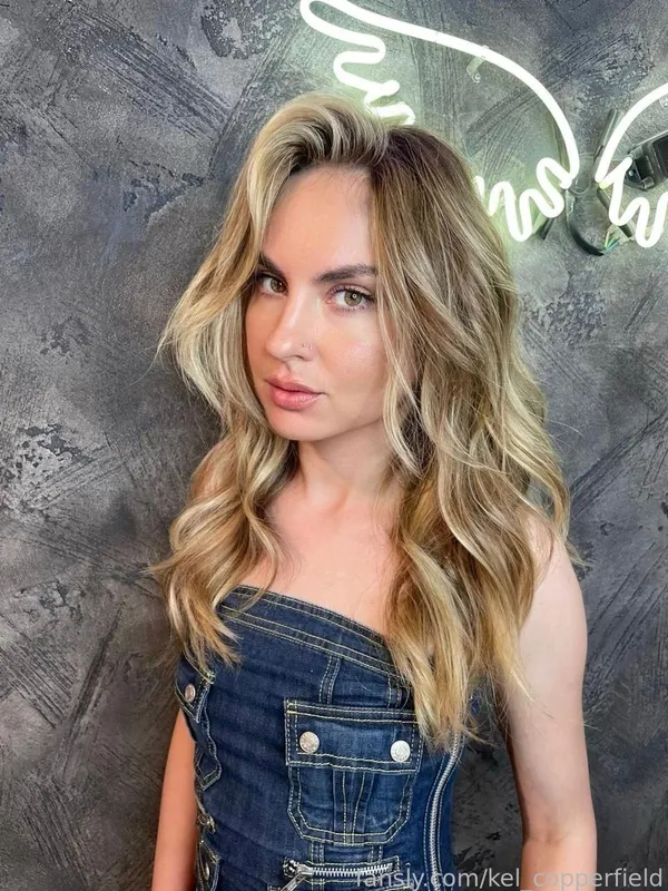 Kelly Copperfield's BabeWiki Profile