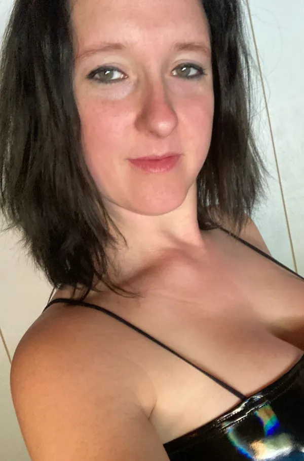 Kelly Star's photo 2