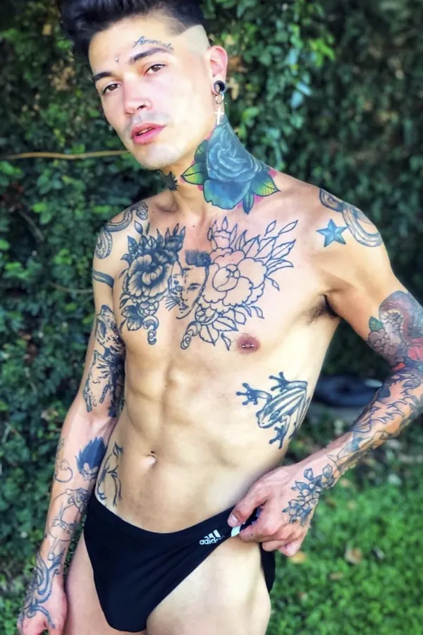 Kendro Leandro's photo 4